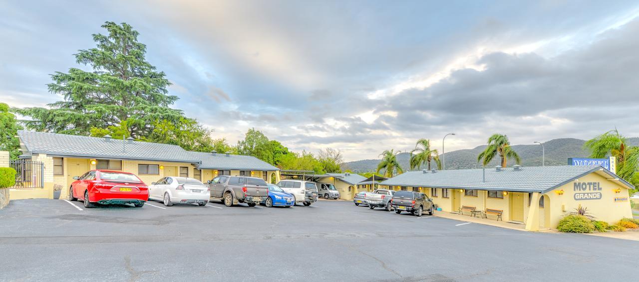 Motel Grande Tamworth Exterior foto